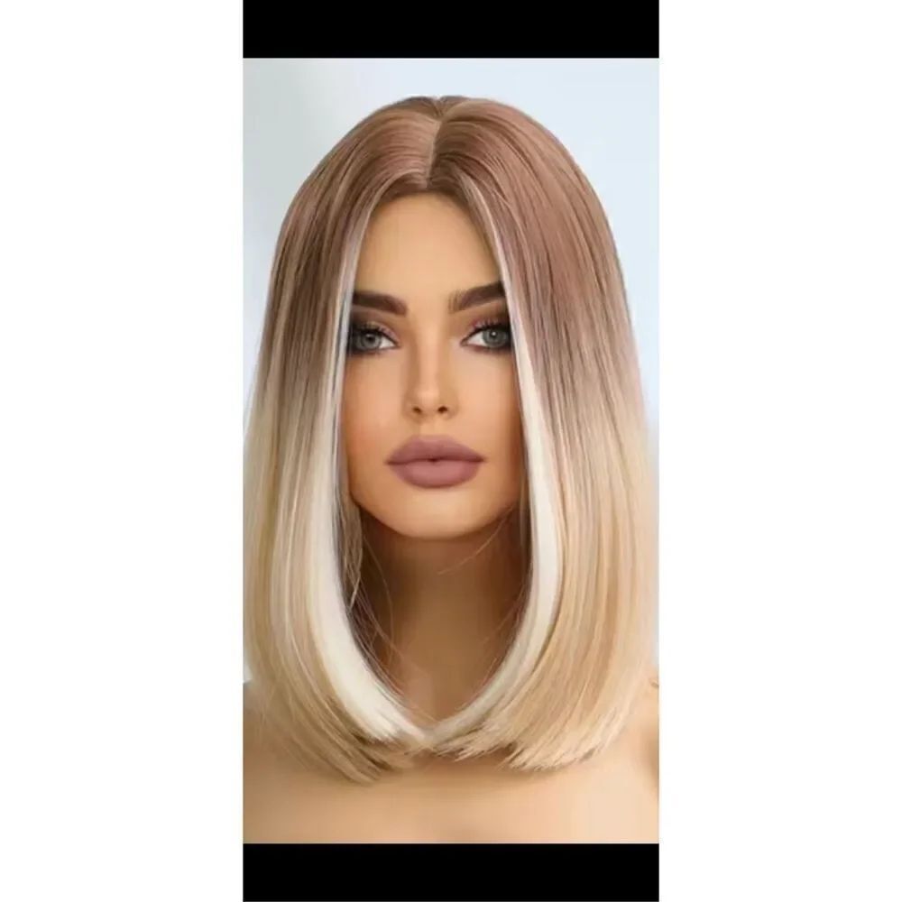 Blonde and beige highlighted 16 inch Shoulder length straight bob with middle pa